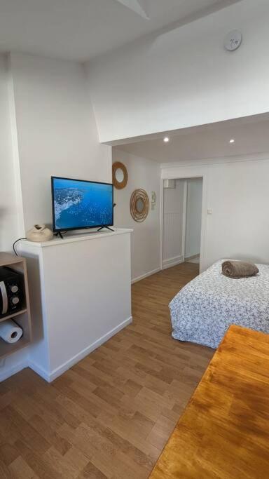 2E Grand Studio Agen Hyper Centre - Clim - Jacobins Εξωτερικό φωτογραφία